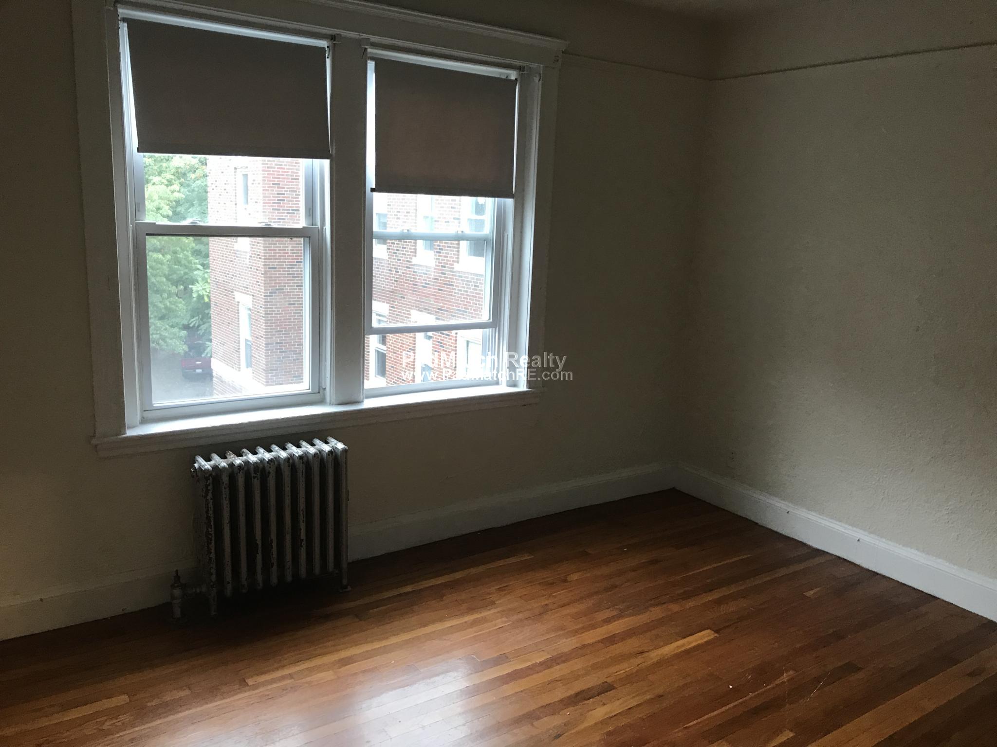 2 bed, 1 bath apartment for rent at 66 Chiswick Rd Unit 21, Brighton — photo 5 of 16
