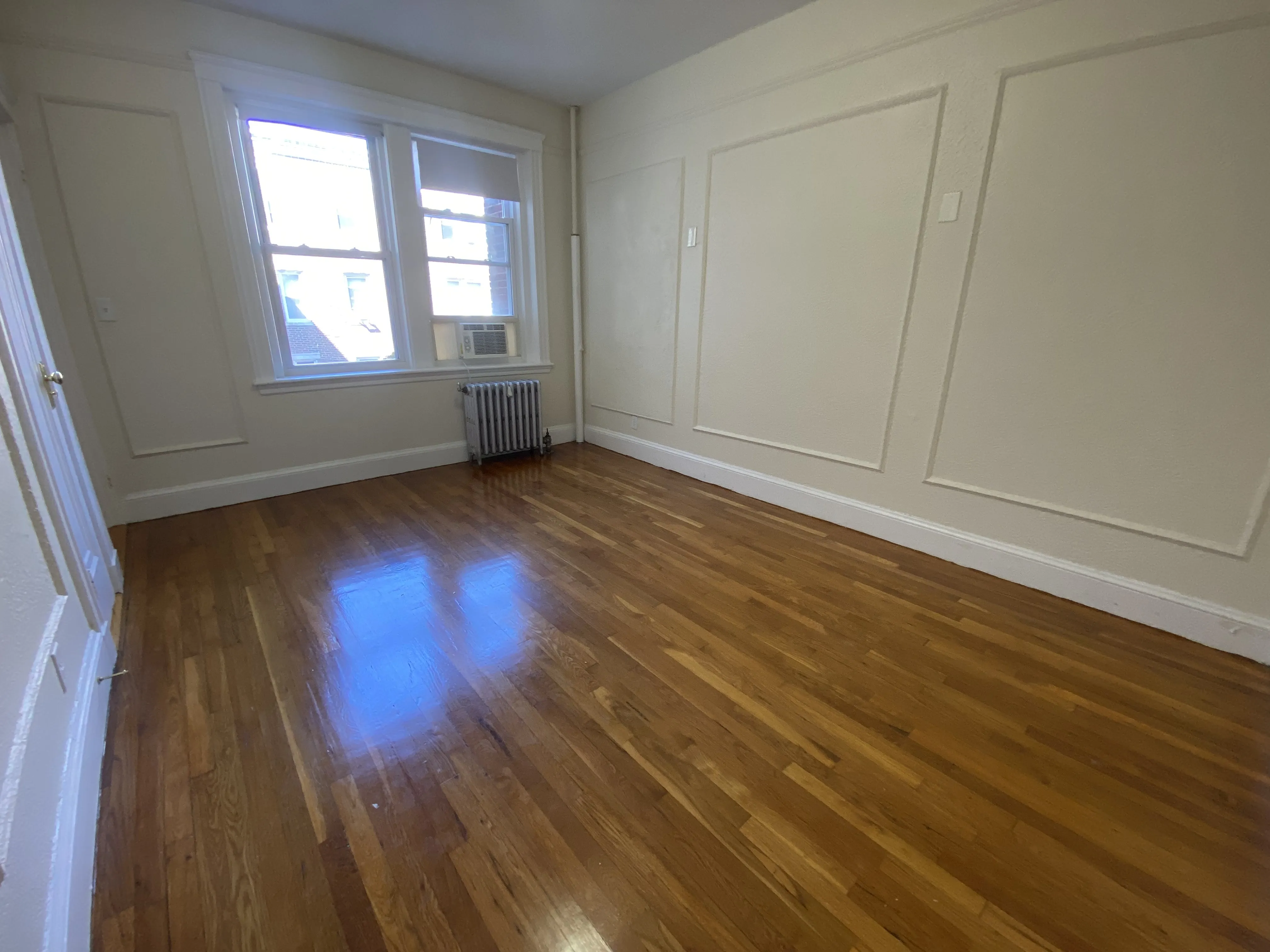 1 bed, 1 bath apartment for rent at 66 Chiswick Rd Unit 21, Brighton — photo 2 of 18