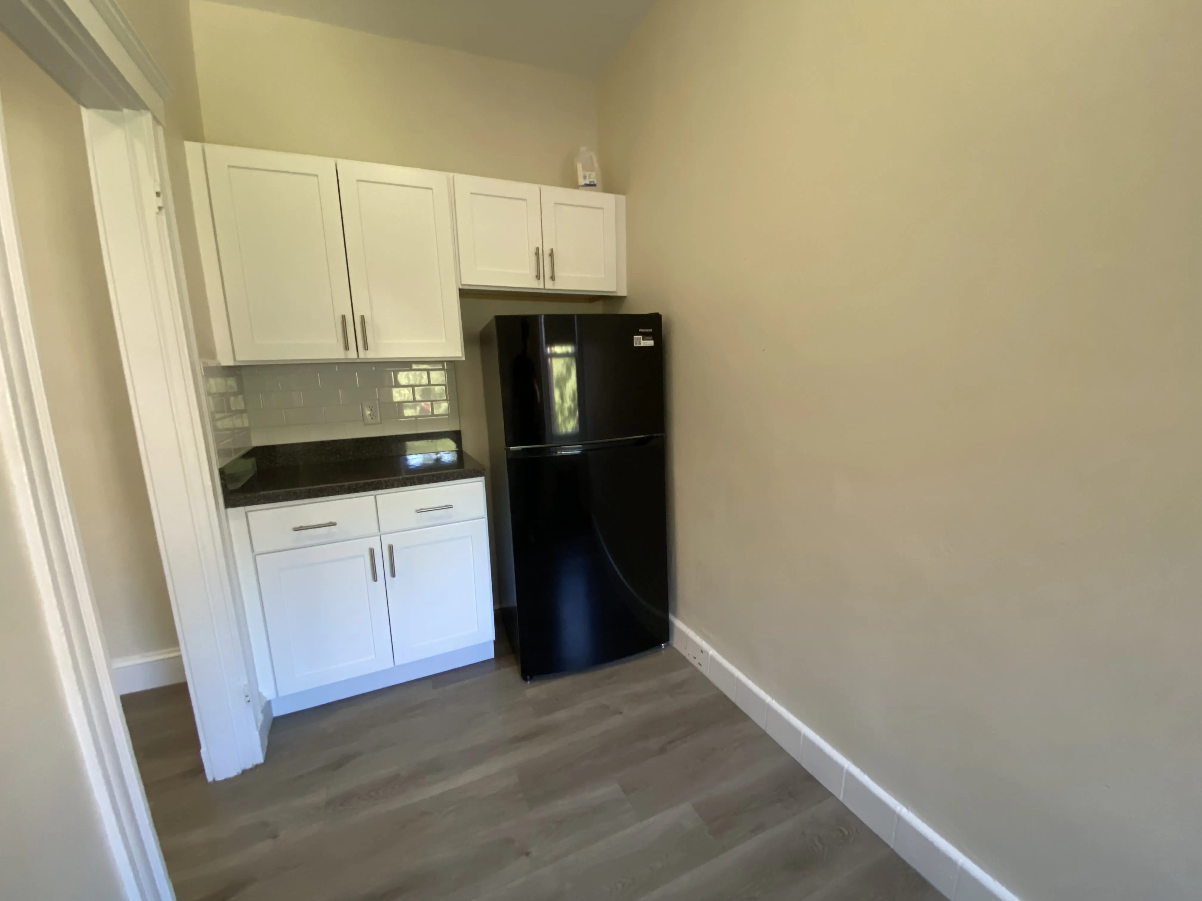 1 bed, 1 bath apartment for rent at 66 Chiswick Rd Unit 21, Brighton — photo 6 of 18