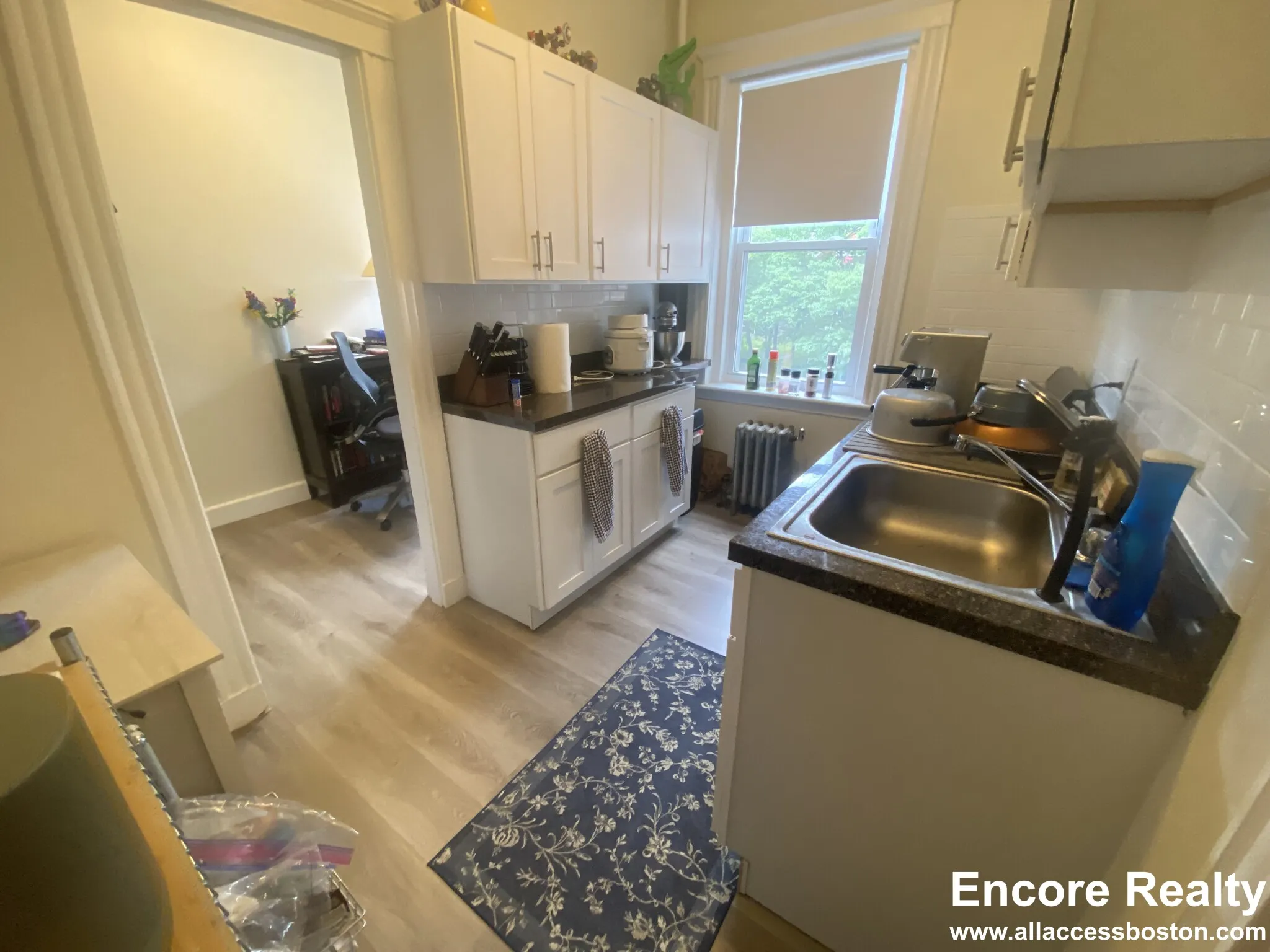 1 bed, 1 bath apartment for rent at 66 Chiswick Rd Unit 21, Brighton — photo 15 of 18