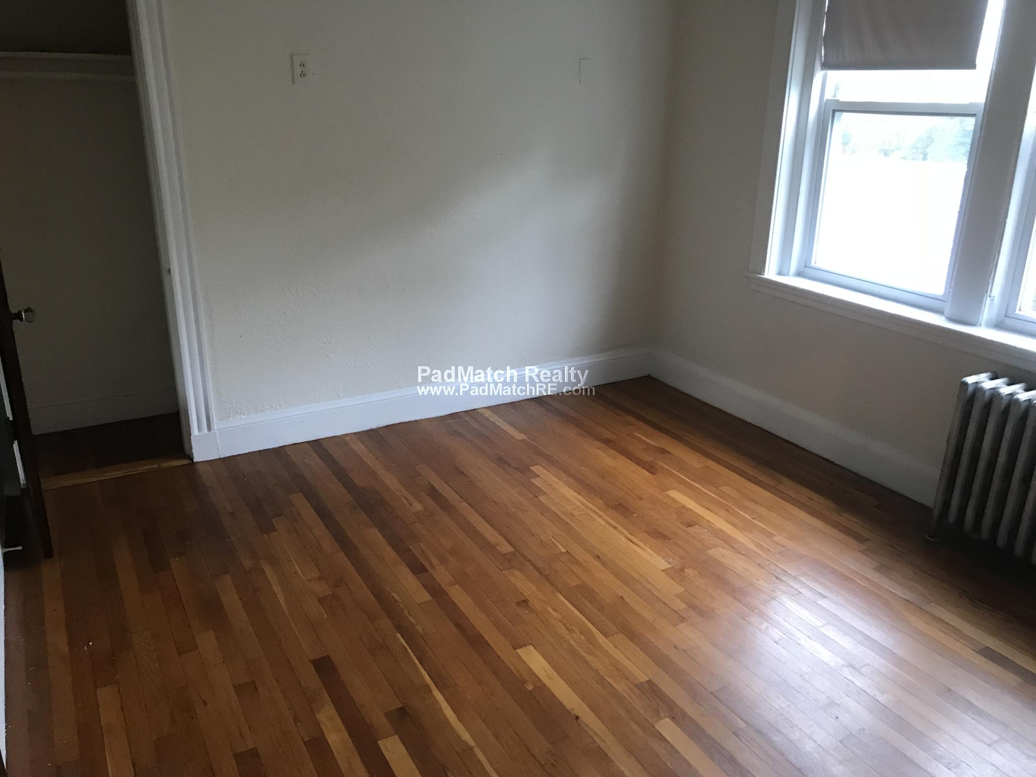 2 bed, 1 bath apartment for rent at 66 Chiswick Rd Unit 21, Brighton — photo 4 of 16