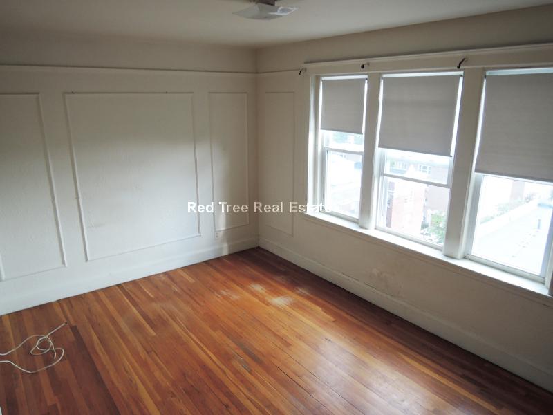 Studio bed, 1 bath apartment for rent at 66 Chiswick Rd Unit 27, Brighton — photo 8 of 24