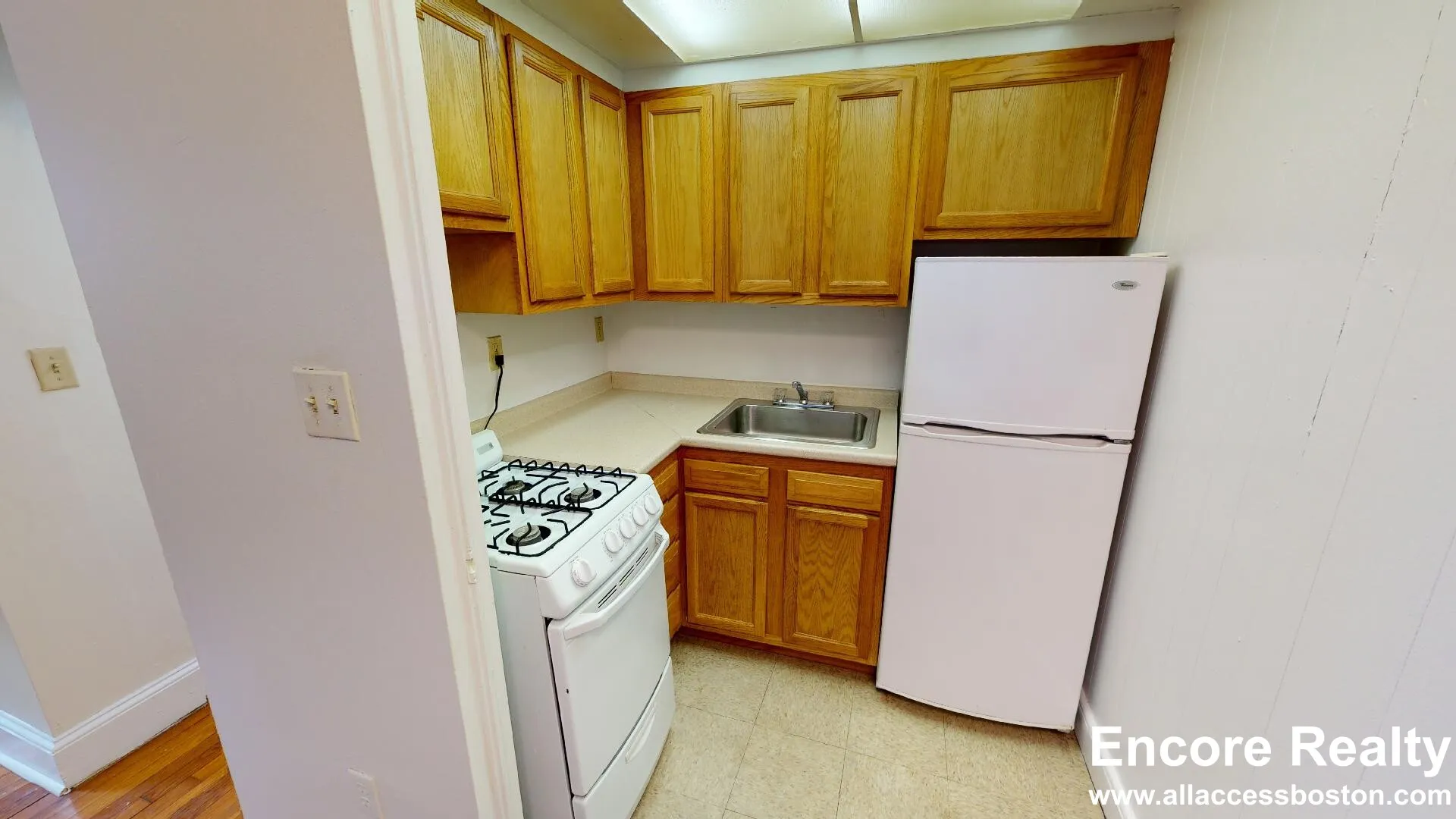 1 bed, 1 bath apartment for rent at 66 Chiswick Rd Unit 3, Brighton — photo 7 of 13