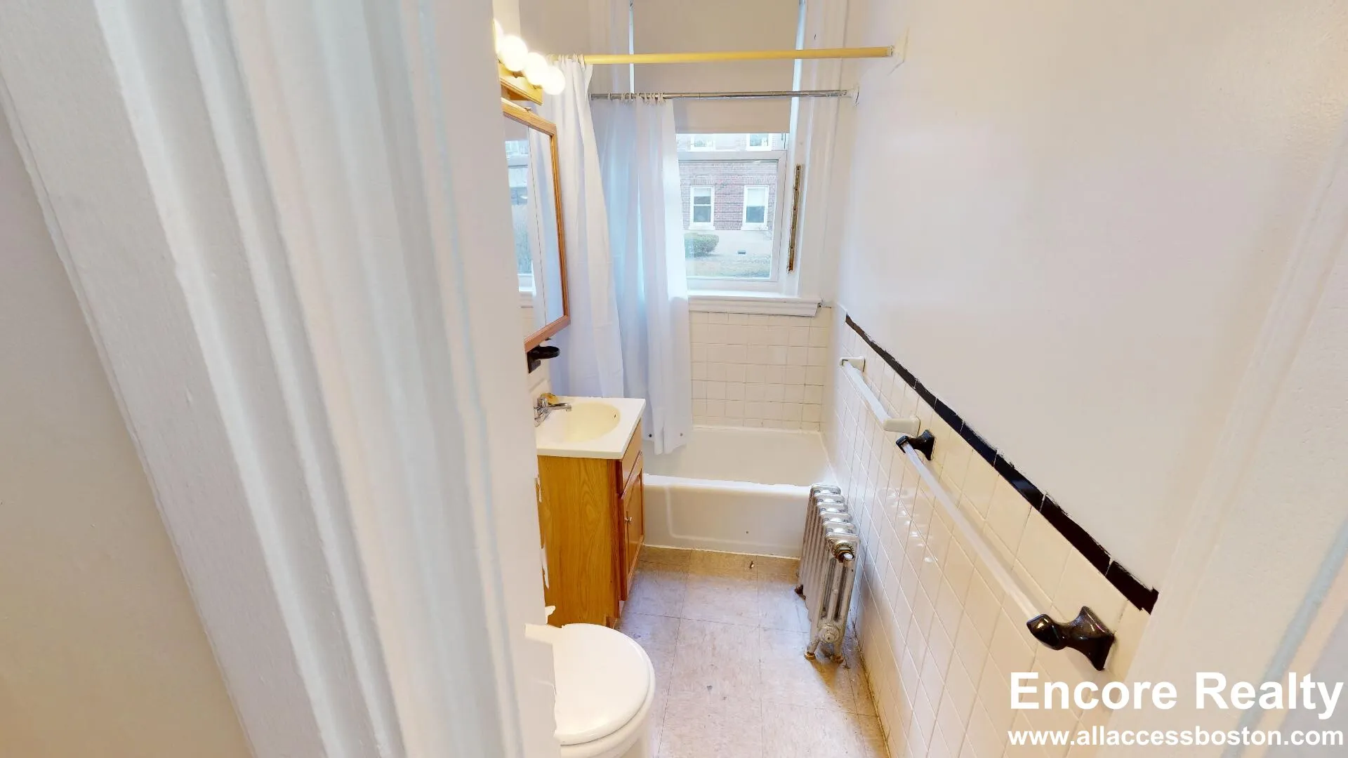 1 bed, 1 bath apartment for rent at 66 Chiswick Rd Unit 3, Brighton — photo 10 of 13