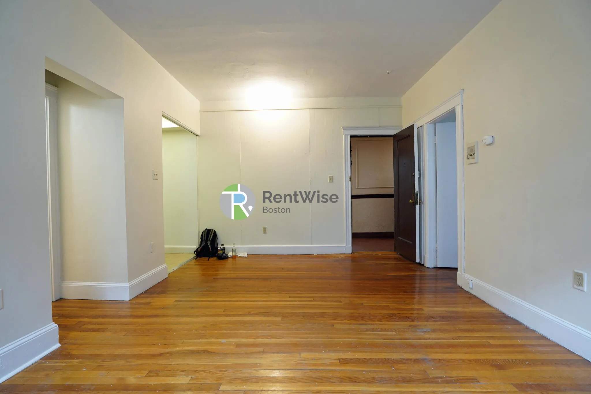 1 bed, 1 bath apartment for rent at 66 Chiswick Rd Unit 3, Brighton — photo 2 of 13