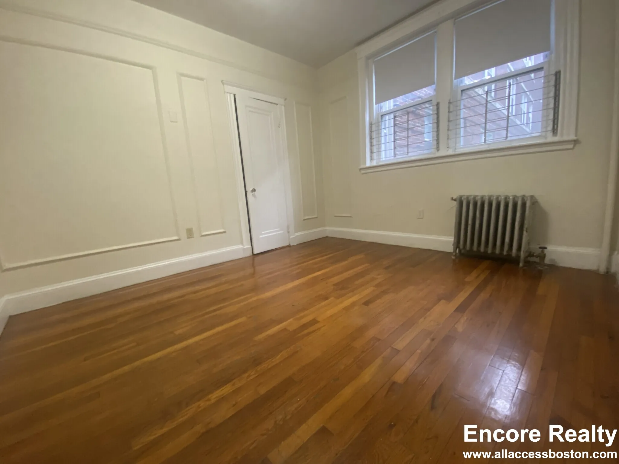 1 bed, 1 bath apartment for rent at 66 Chiswick Rd Unit 3, Brighton — photo 4 of 13