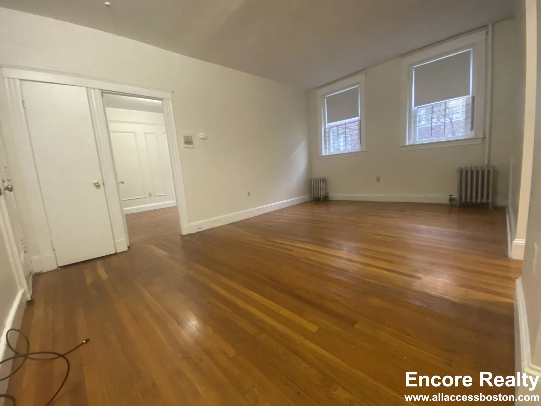 1 bed, 1 bath apartment for rent at 66 Chiswick Rd Unit 3, Brighton — photo 1 of 13