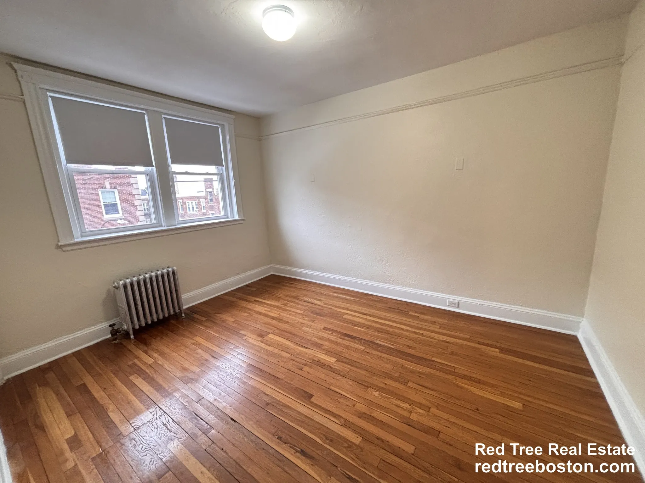 1 bed, 1 bath apartment for rent at 66 Chiswick Rd Unit 4, Brighton — photo 8 of 23