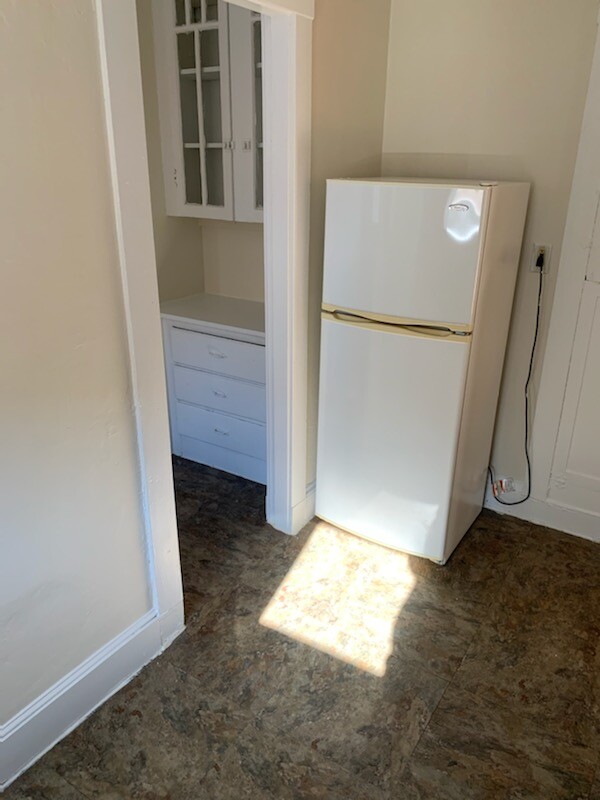 Studio bed, 1 bath apartment for rent at 66 Chiswick Rd Unit 5, Brighton — photo 9 of 9