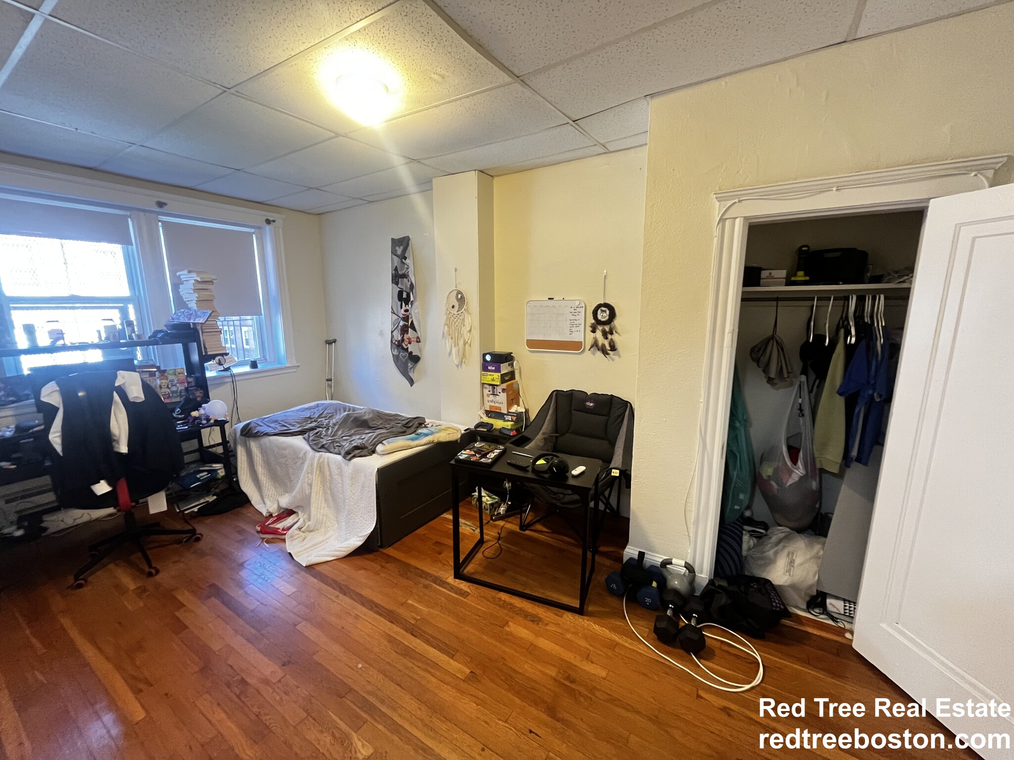 Studio bed, 1 bath apartment for rent at 66 Chiswick Rd Unit 6, Brighton — photo 10 of 17