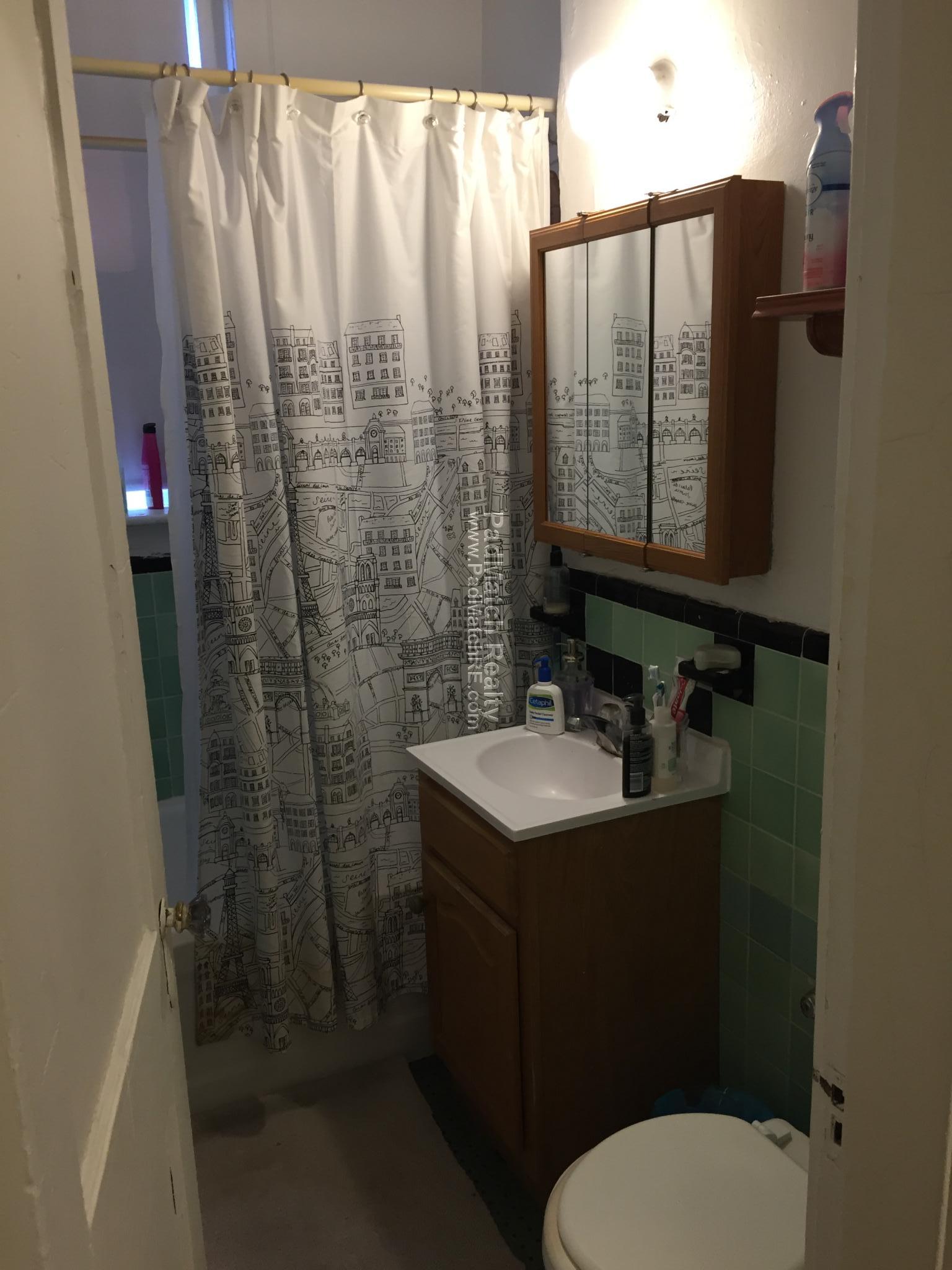 1 bed, 1 bath apartment for rent at 66 Chiswick Rd Unit 7, Brighton — photo 8 of 21