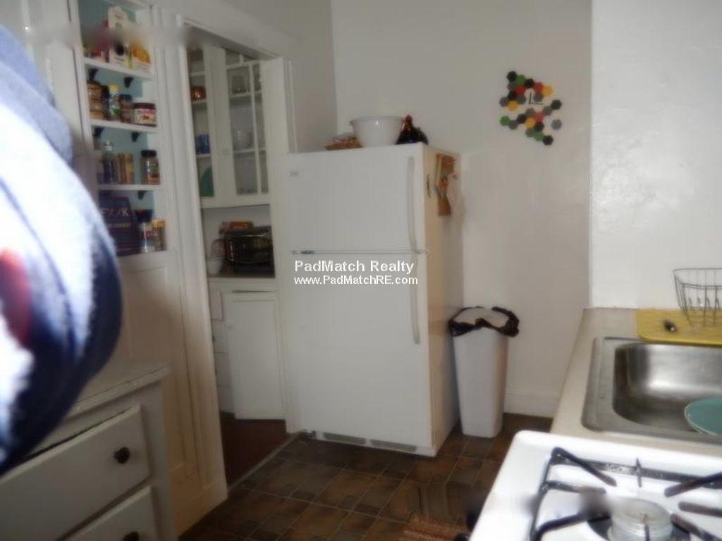 1 bed, 1 bath apartment for rent at 66 Chiswick Rd Unit 7, Brighton — photo 5 of 21