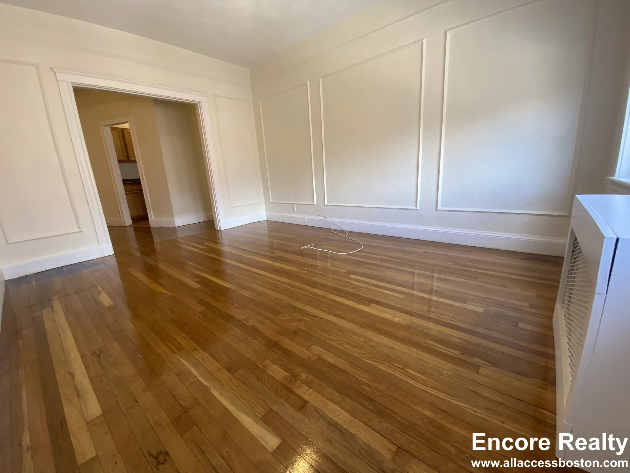 1 bed, 1 bath apartment for rent at 66 Chiswick Rd Unit 8, Brighton — photo 7 of 14