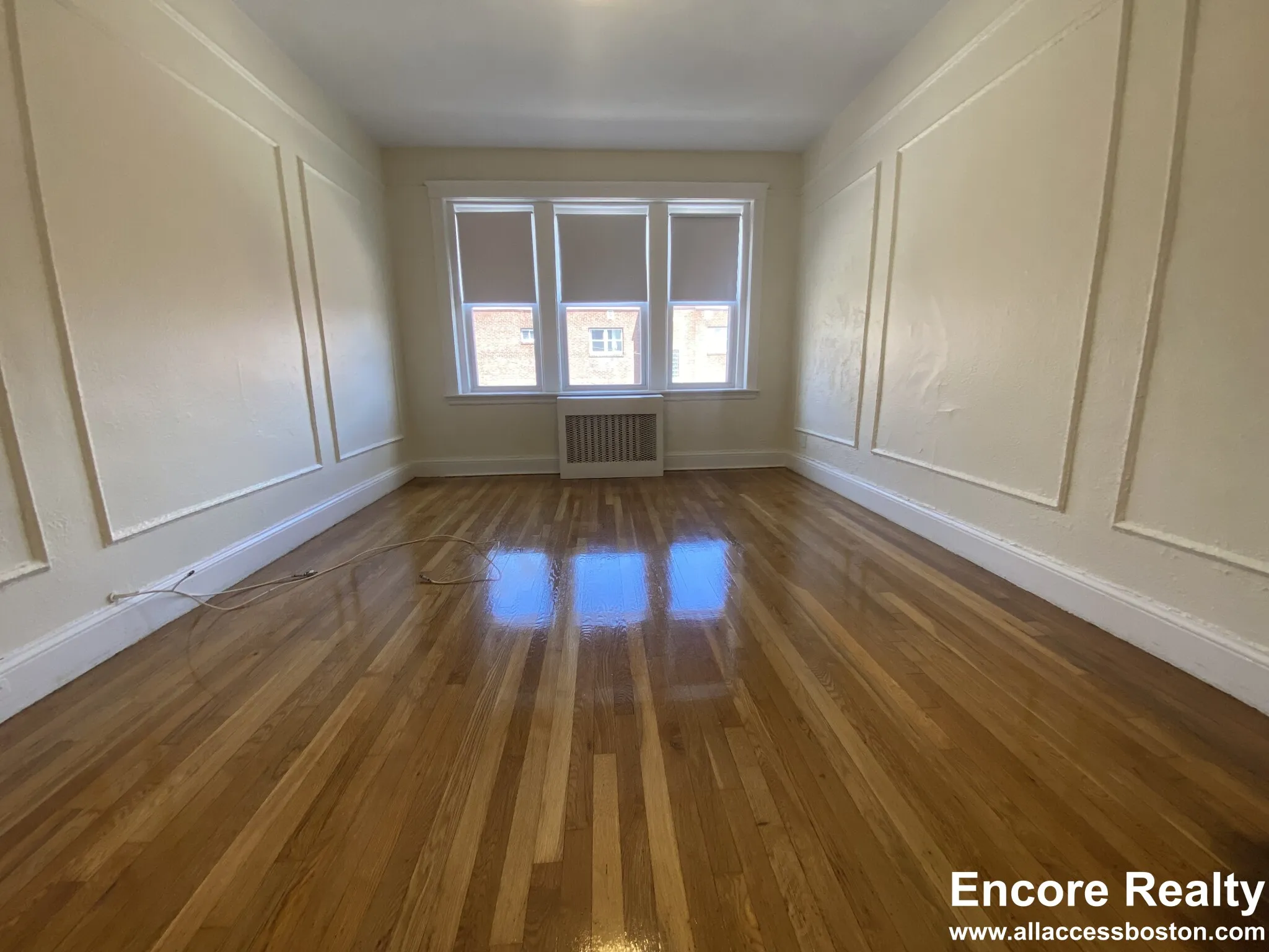 1 bed, 1 bath apartment for rent at 66 Chiswick Rd Unit 8, Brighton — photo 6 of 14