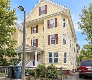4 bed, 2 bath apartment for rent at 66 Clarkson St Unit 2, Dorchester — photo 10 of 10