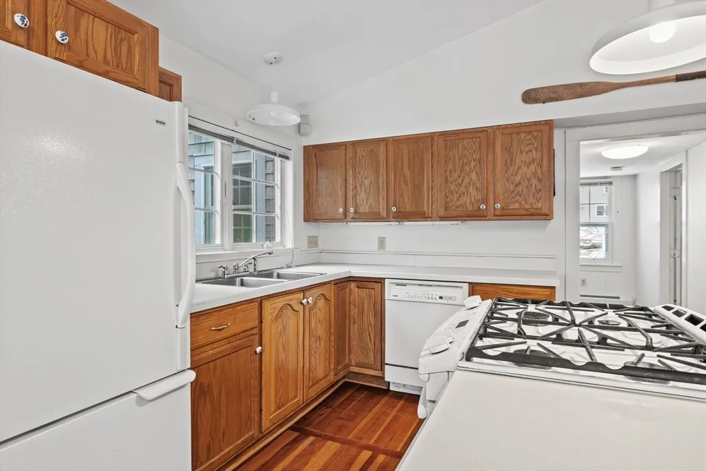 2 bed, 2 bath apartment for rent at 66 Converse Rd Unit 0, Marion — photo 6 of 22