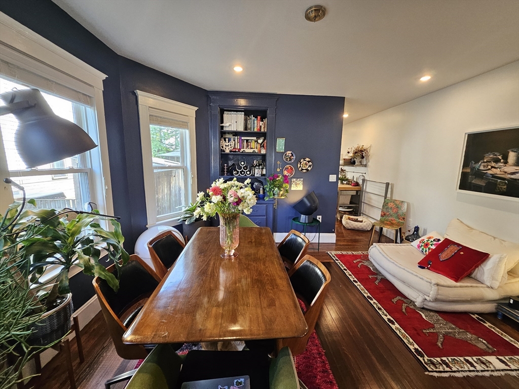 3 bed, 2 bath apartment for rent at 66 Court St Unit 1, Newtonville — photo 5 of 20