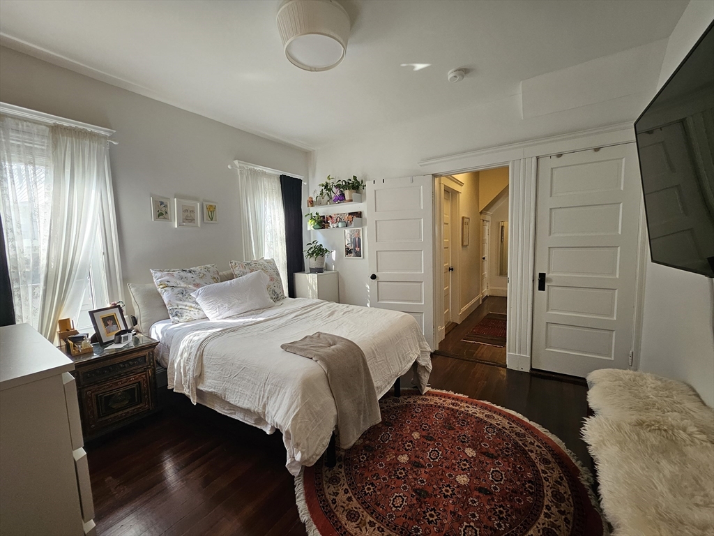 3 bed, 2 bath apartment for rent at 66 Court St Unit 1, Newtonville — photo 14 of 20