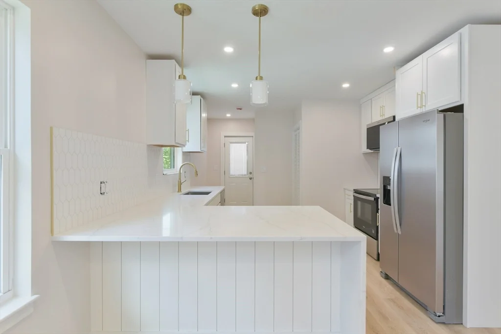 2 bed, 1 bath apartment for rent at 66 Cushman Rd Unit 2, Brighton — photo 4 of 26