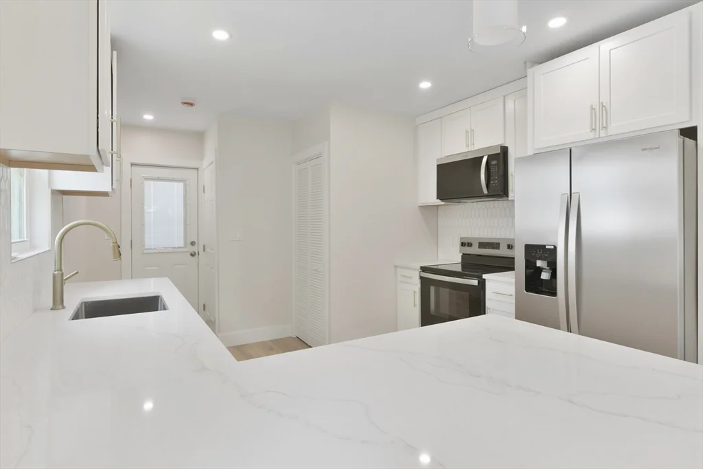 2 bed, 1 bath apartment for rent at 66 Cushman Rd Unit 2, Brighton — photo 7 of 26