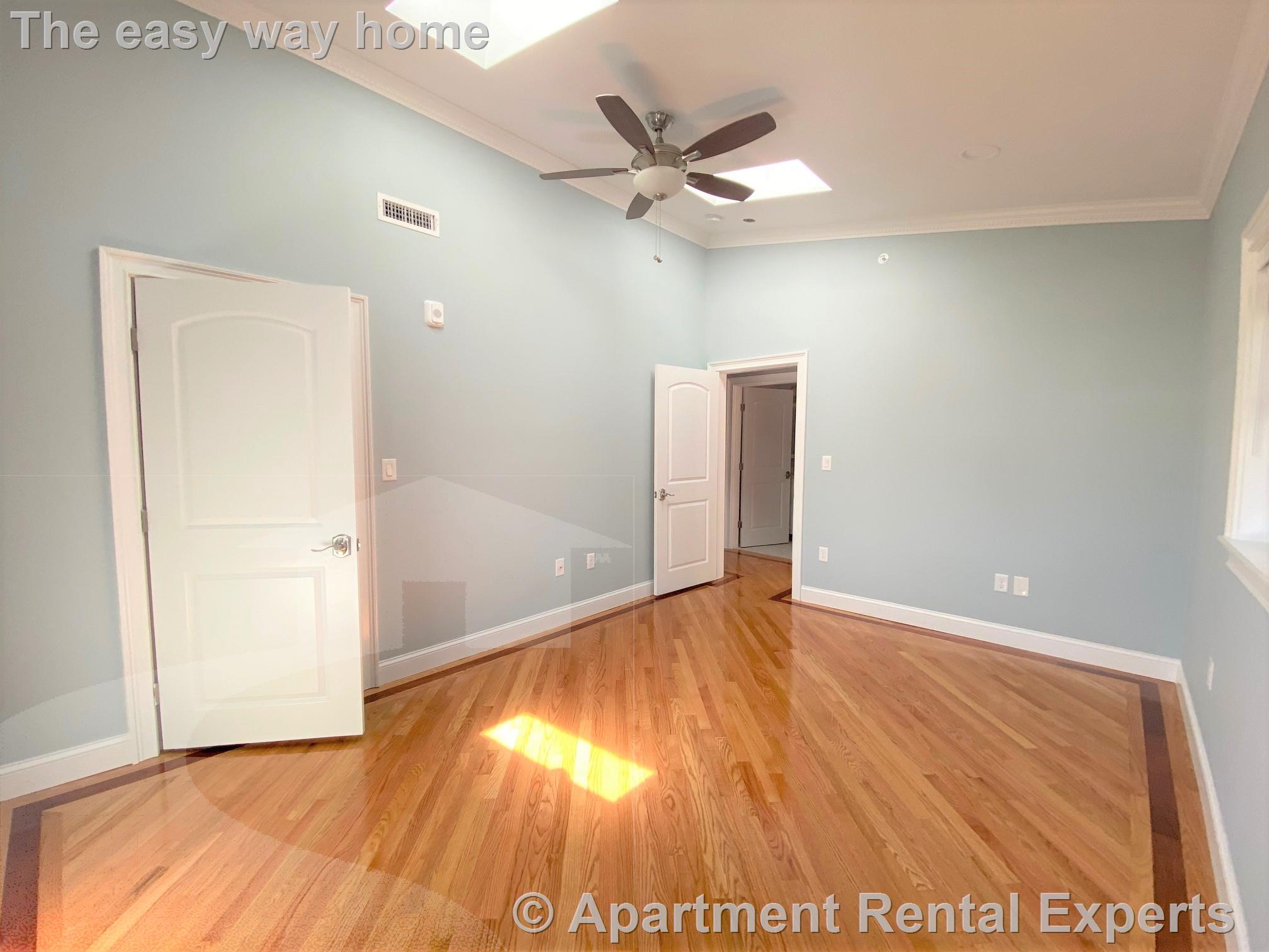 4 bed, 2 bath apartment for rent at 66 Dudley St Unit 3, Salem St. Area — photo 16 of 21