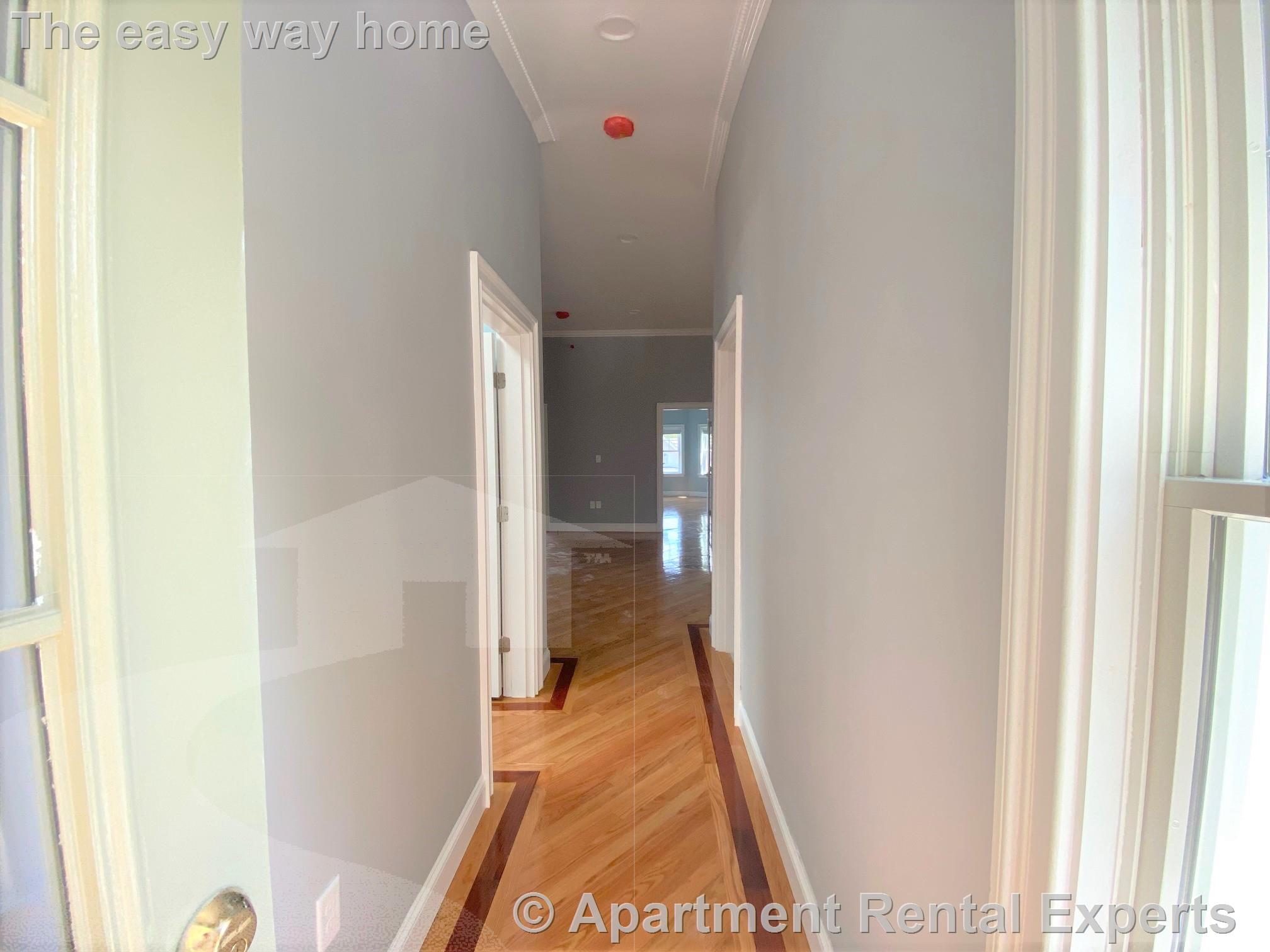 4 bed, 2 bath apartment for rent at 66 Dudley St Unit 3, Salem St. Area — photo 18 of 21