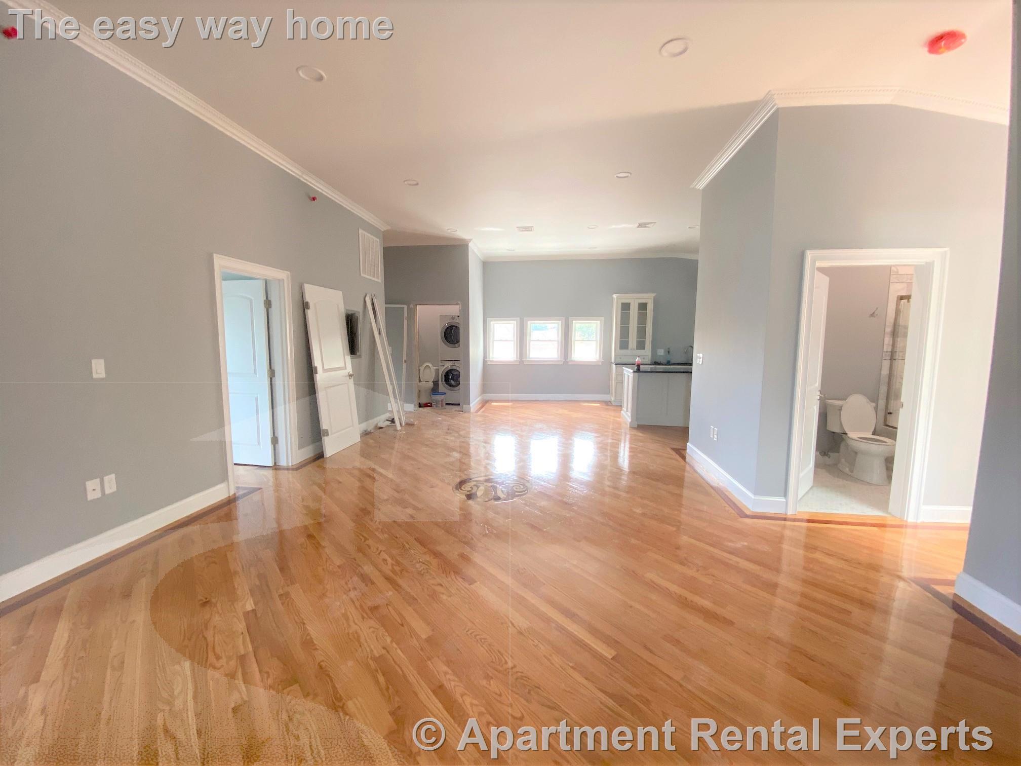 4 bed, 2 bath apartment for rent at 66 Dudley St Unit 3, Salem St. Area — photo 7 of 21