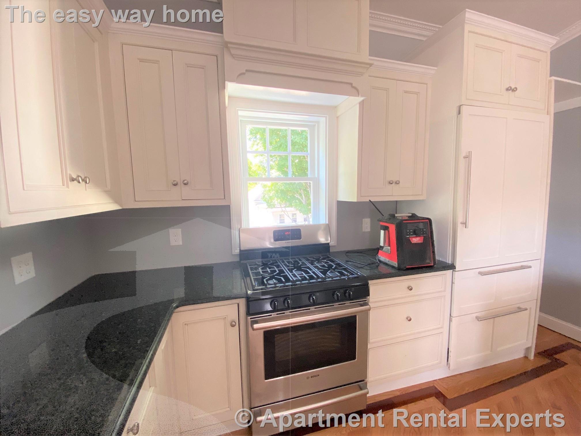 4 bed, 2 bath apartment for rent at 66 Dudley St Unit 3, Salem St. Area — photo 2 of 21