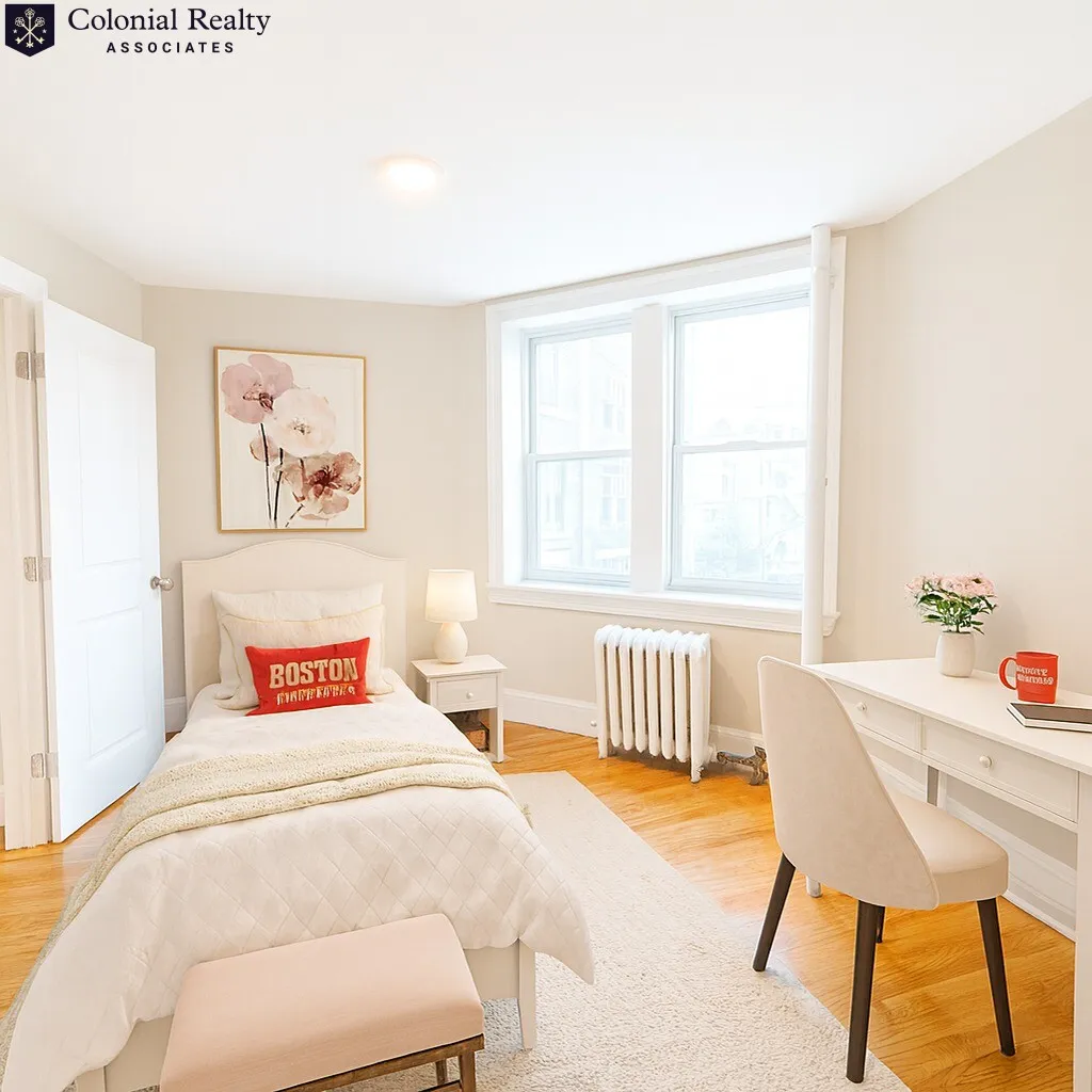 4 bed, 2 bath apartment for rent at 66 Egmont St Unit 3, North Brookline