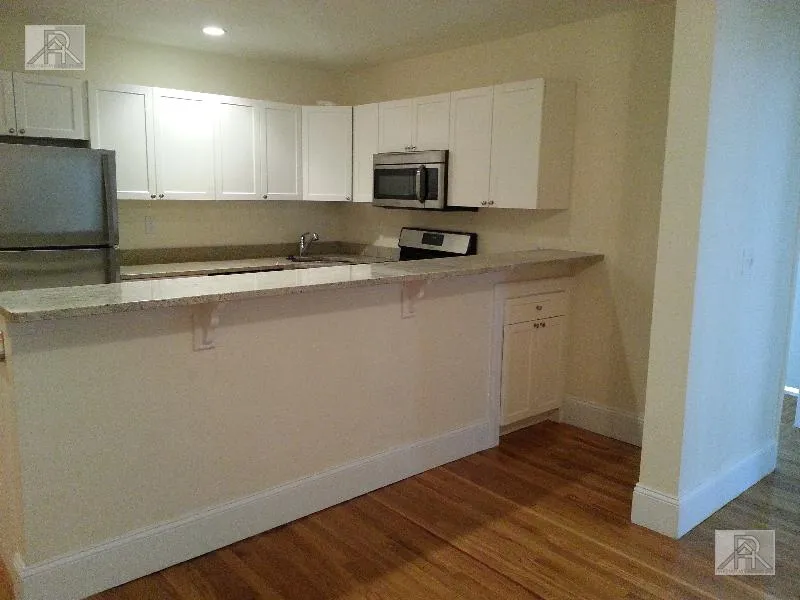 3 bed, 1 bath apartment for rent at 66 Egmont St Unit 6, North Brookline — photo 2 of 6