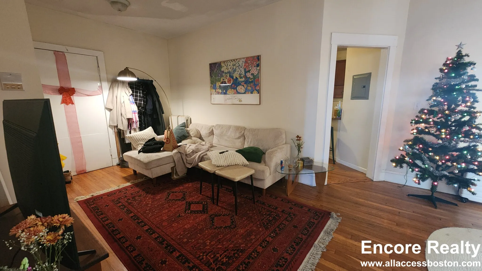 4 bed, 1 bath apartment for rent at 66 Egmont St Unit 66-5, North Brookline — photo 11 of 21