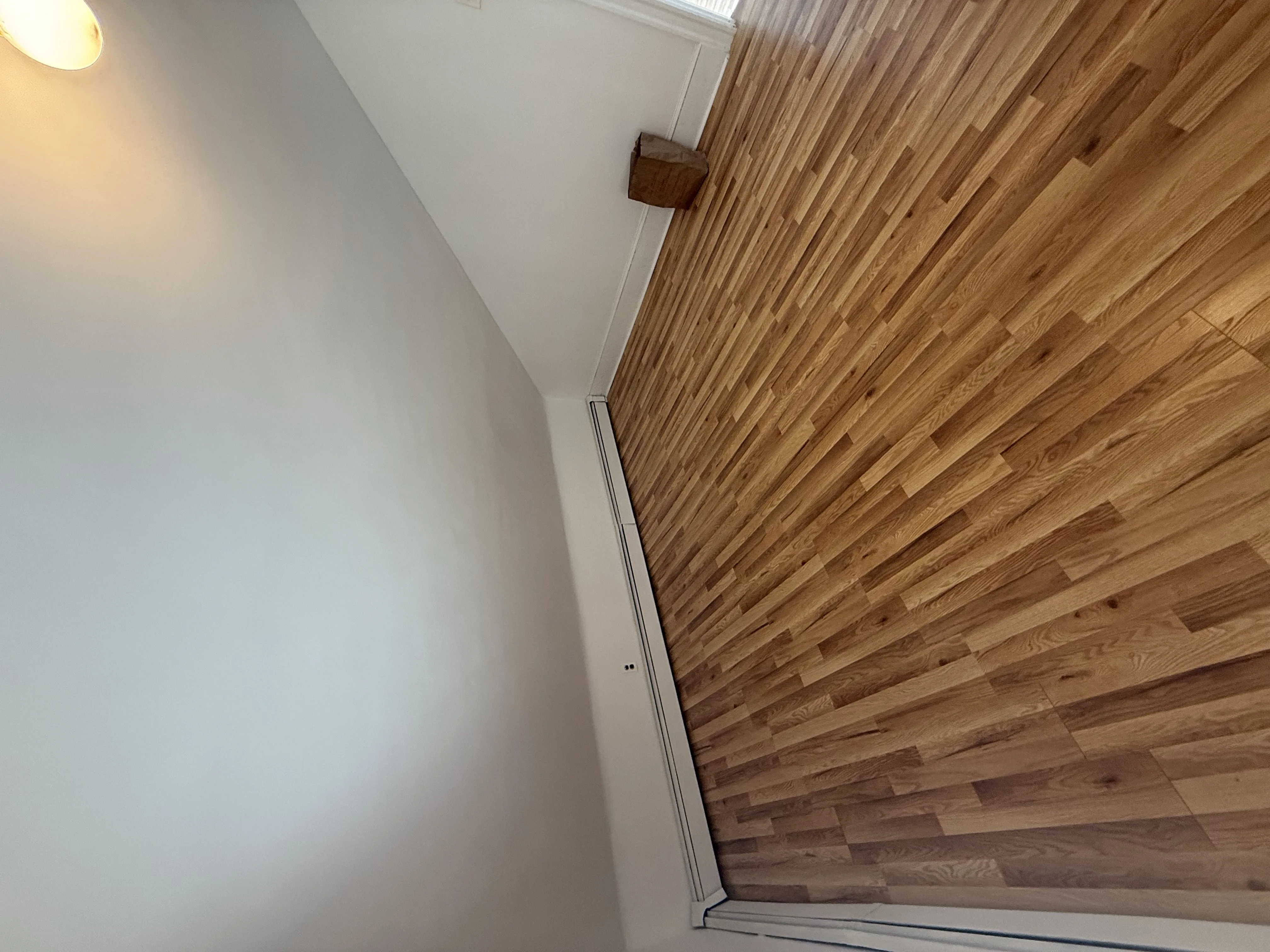 3.5 bed, 1 bath apartment for rent at 66 Elm St Unit 2, The Port — photo 19 of 23