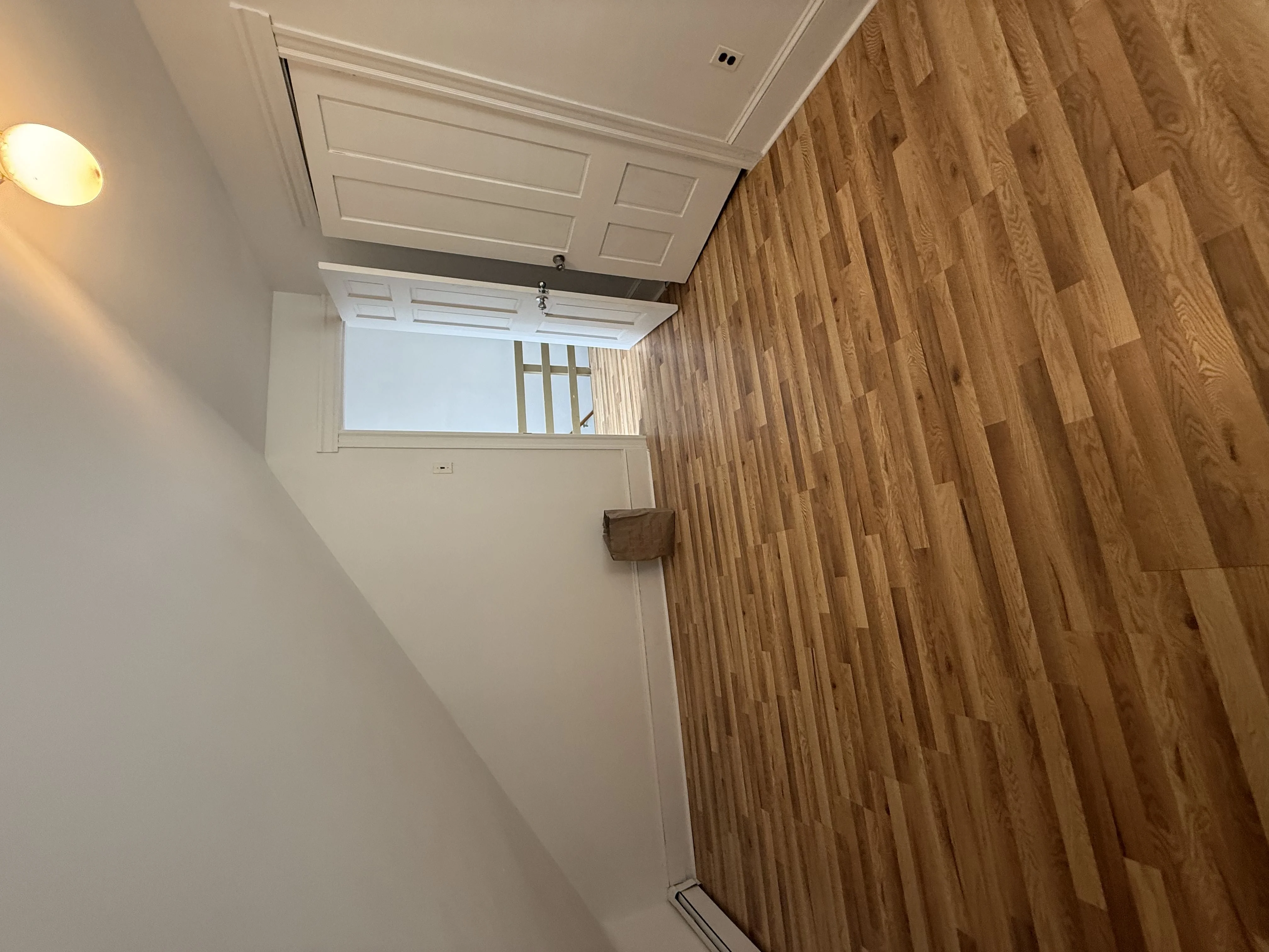 3.5 bed, 1 bath apartment for rent at 66 Elm St Unit 2, The Port — photo 20 of 23