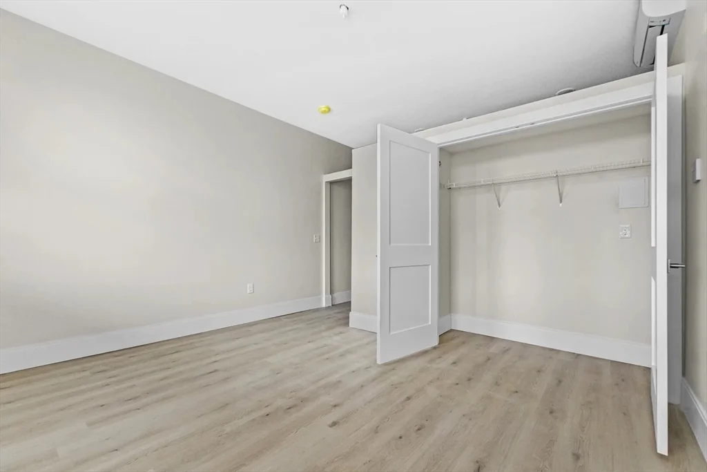 Studio bed, 1 bath apartment for rent at 66 Emerson St Unit 107, Haverhill — photo 2 of 6