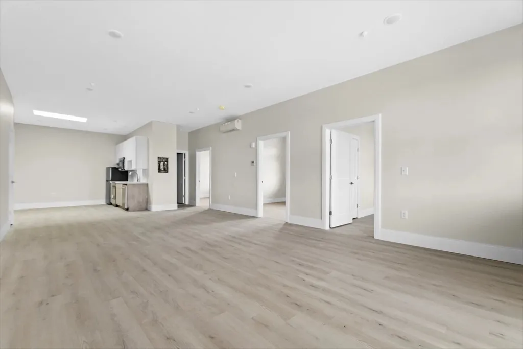 3 bed, 1 bath apartment for rent at 66 Emerson St Unit 306, Haverhill