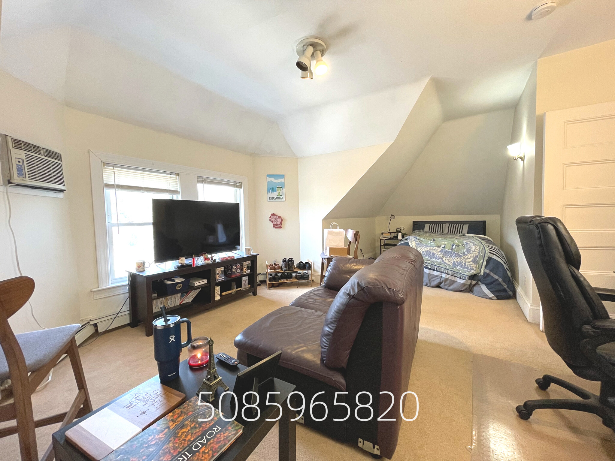 5 bed, 3 bath apartment for rent at 66 Englewood Ave Unit 2, Brighton — photo 4 of 7