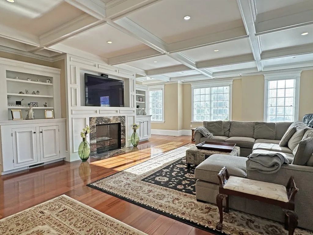 5 bed, 4+ bath apartment for rent at 66 Forest Ave, West Newton — photo 3 of 42