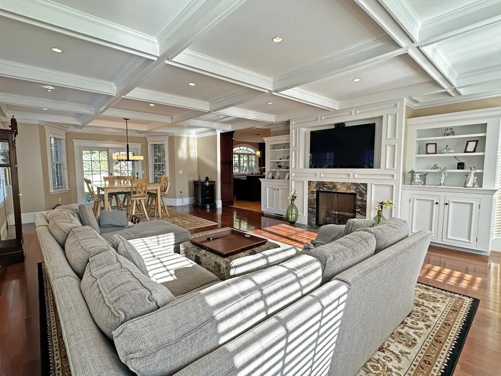 5 bed, 4+ bath apartment for rent at 66 Forest Ave, West Newton — photo 5 of 42