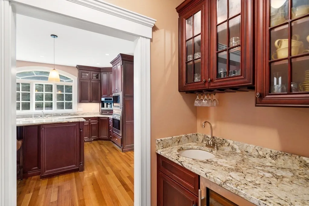 5 bed, 4+ bath apartment for rent at 66 Forest Ave, West Newton — photo 10 of 42