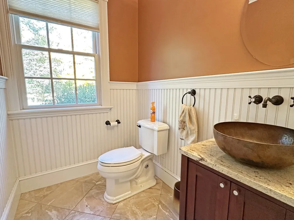 5 bed, 4+ bath apartment for rent at 66 Forest Ave, West Newton — photo 14 of 42