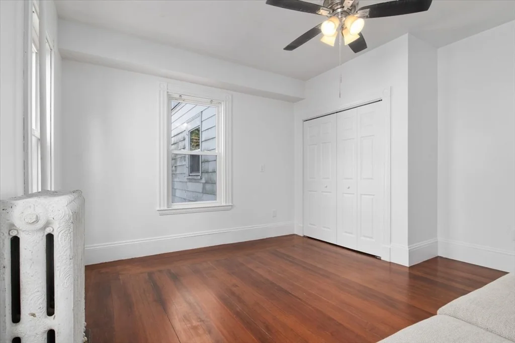 3 bed, 1 bath apartment for rent at 66 Garfield Ave Unit 1, Hyde Park — photo 19 of 32