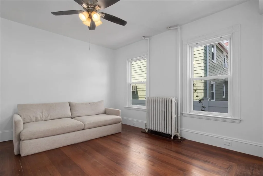 3 bed, 1 bath apartment for rent at 66 Garfield Ave Unit 1, Hyde Park — photo 13 of 32