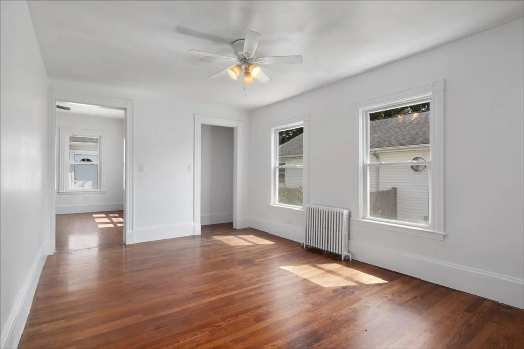 3 bed, 1 bath apartment for rent at 66 Garfield Ave Unit 1, Hyde Park — photo 23 of 32
