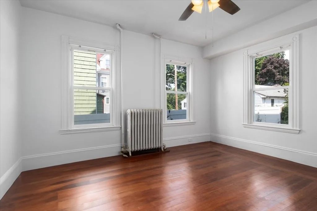 3 bed, 1 bath apartment for rent at 66 Garfield Ave Unit 1, Hyde Park — photo 16 of 32