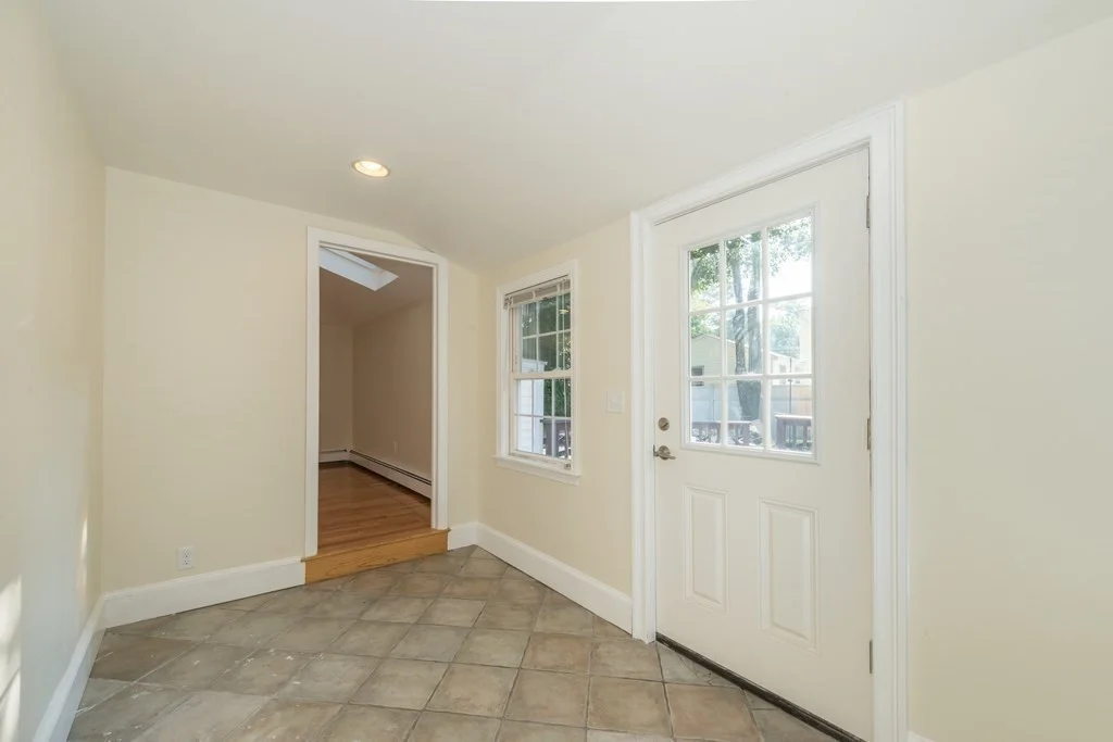 5 bed, 3 bath apartment for rent at 66 Glenellen Rd Unit 1, West Roxbury — photo 8 of 25