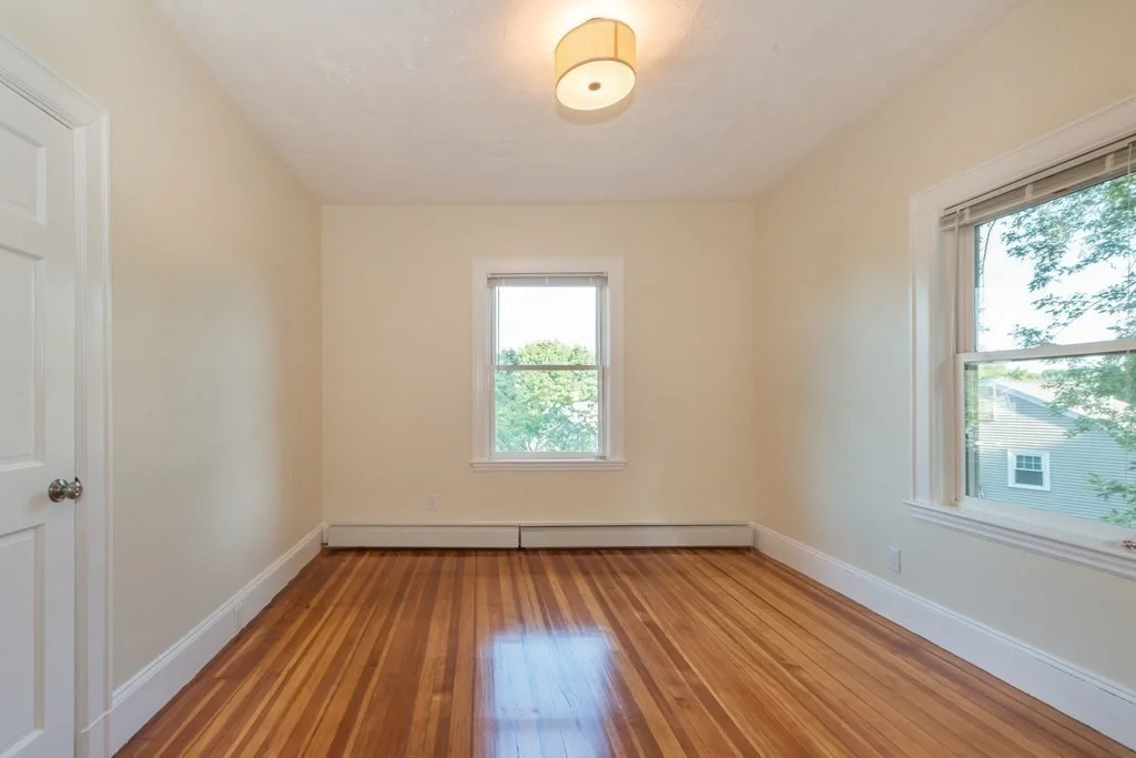5 bed, 3 bath apartment for rent at 66 Glenellen Rd Unit 1, West Roxbury — photo 10 of 25
