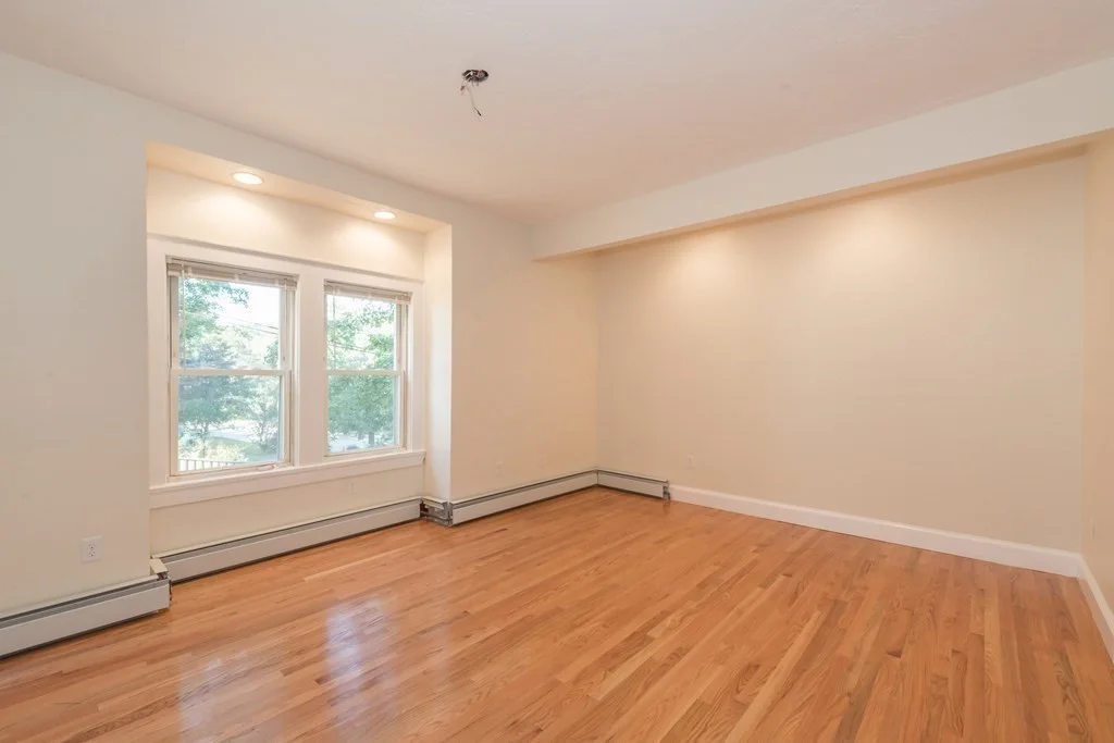 5 bed, 3 bath apartment for rent at 66 Glenellen Rd Unit 1, West Roxbury — photo 7 of 25