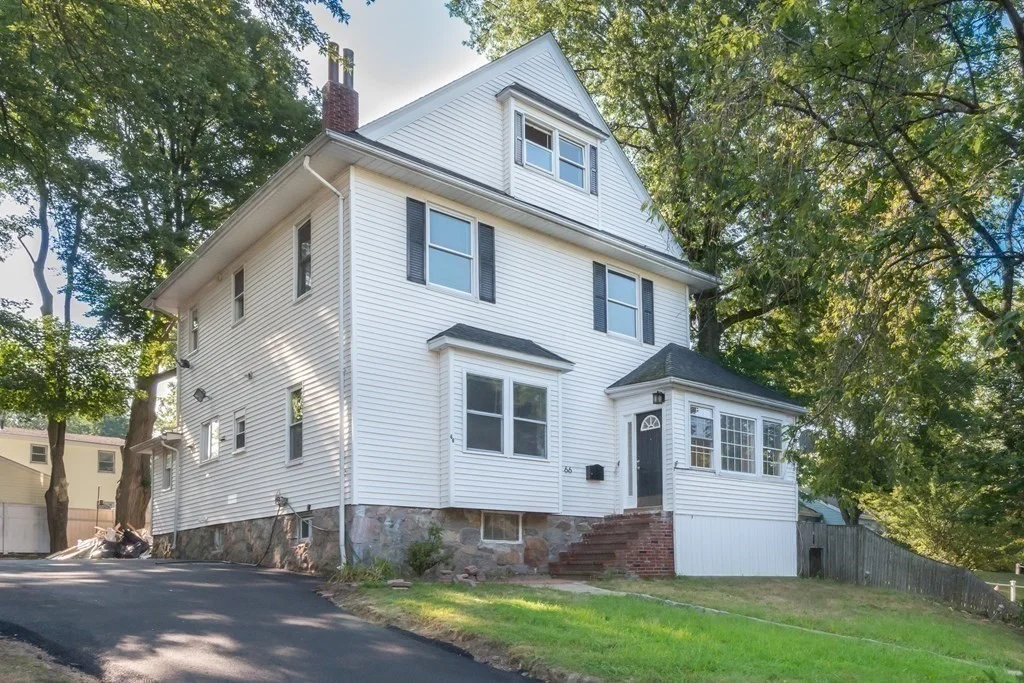 5 bed, 3 bath apartment for rent at 66 Glenellen Rd Unit 1, West Roxbury — photo 20 of 25