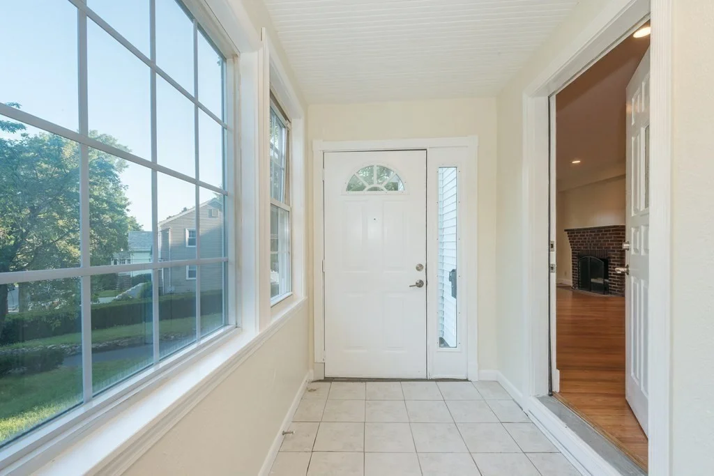5 bed, 3 bath apartment for rent at 66 Glenellen Rd Unit 1, West Roxbury — photo 4 of 25