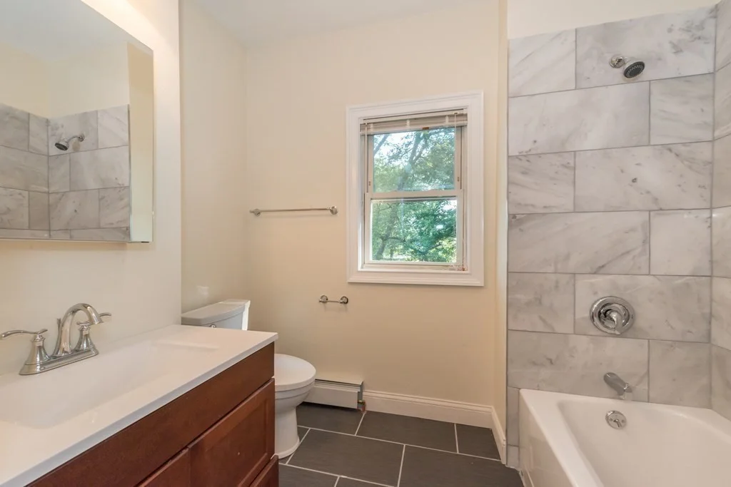 5 bed, 3 bath apartment for rent at 66 Glenellen Rd Unit 1, West Roxbury — photo 11 of 25